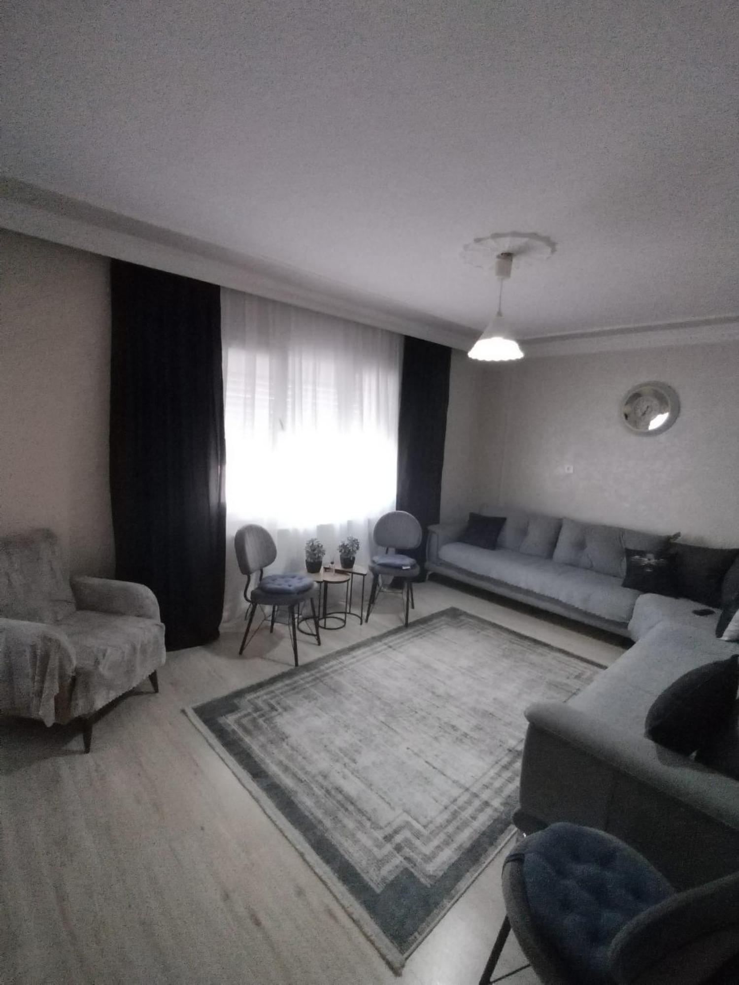 3Ege Ueniversitesine Ve Hastane Ye Cok Yakin Aile Icin Uygun Bornova Экстерьер фото